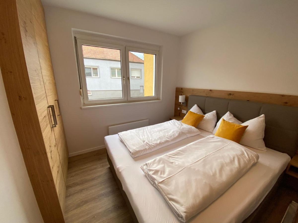 Apartments Freitag - H1 Winden am See Екстер'єр фото