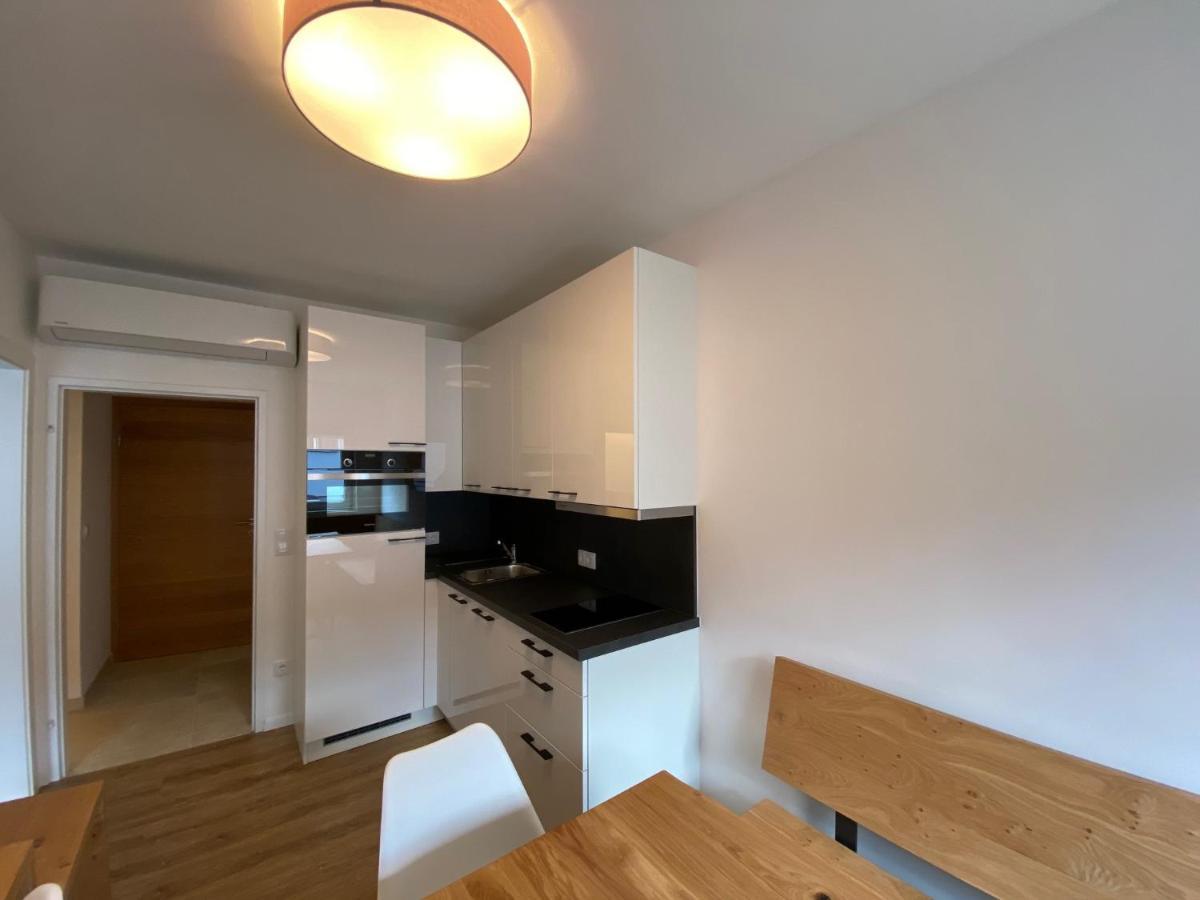 Apartments Freitag - H1 Winden am See Екстер'єр фото