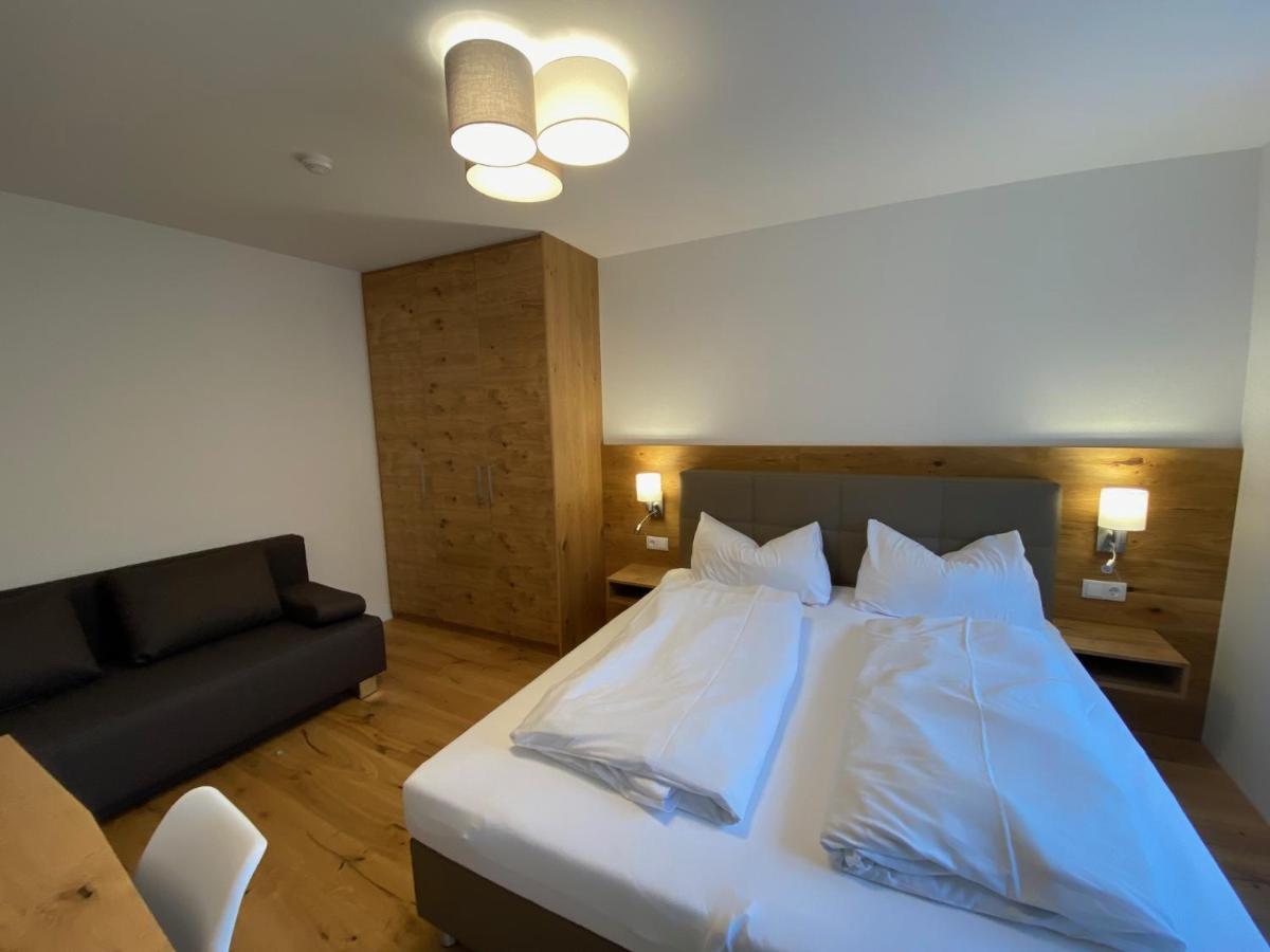 Apartments Freitag - H1 Winden am See Екстер'єр фото