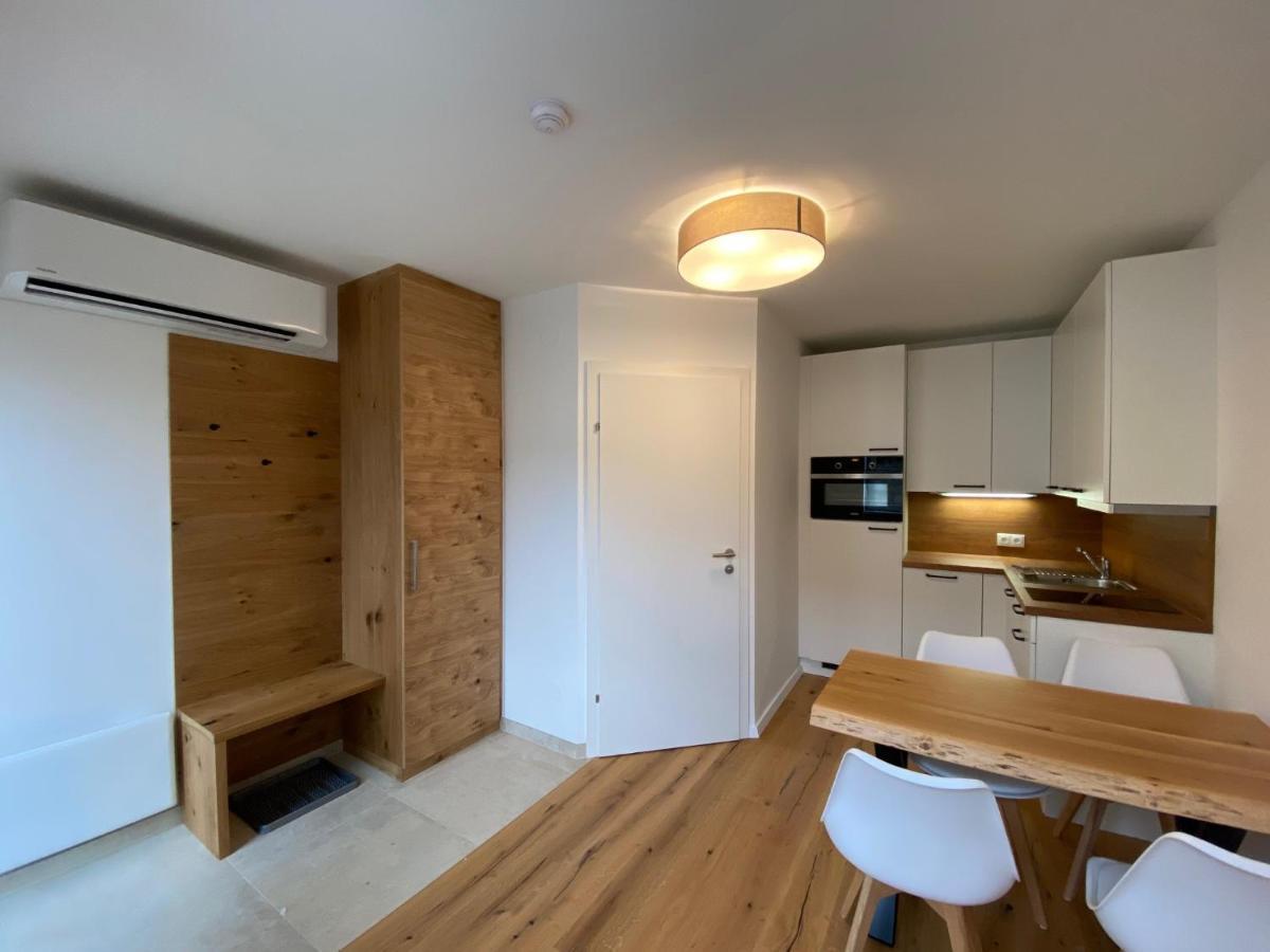 Apartments Freitag - H1 Winden am See Екстер'єр фото