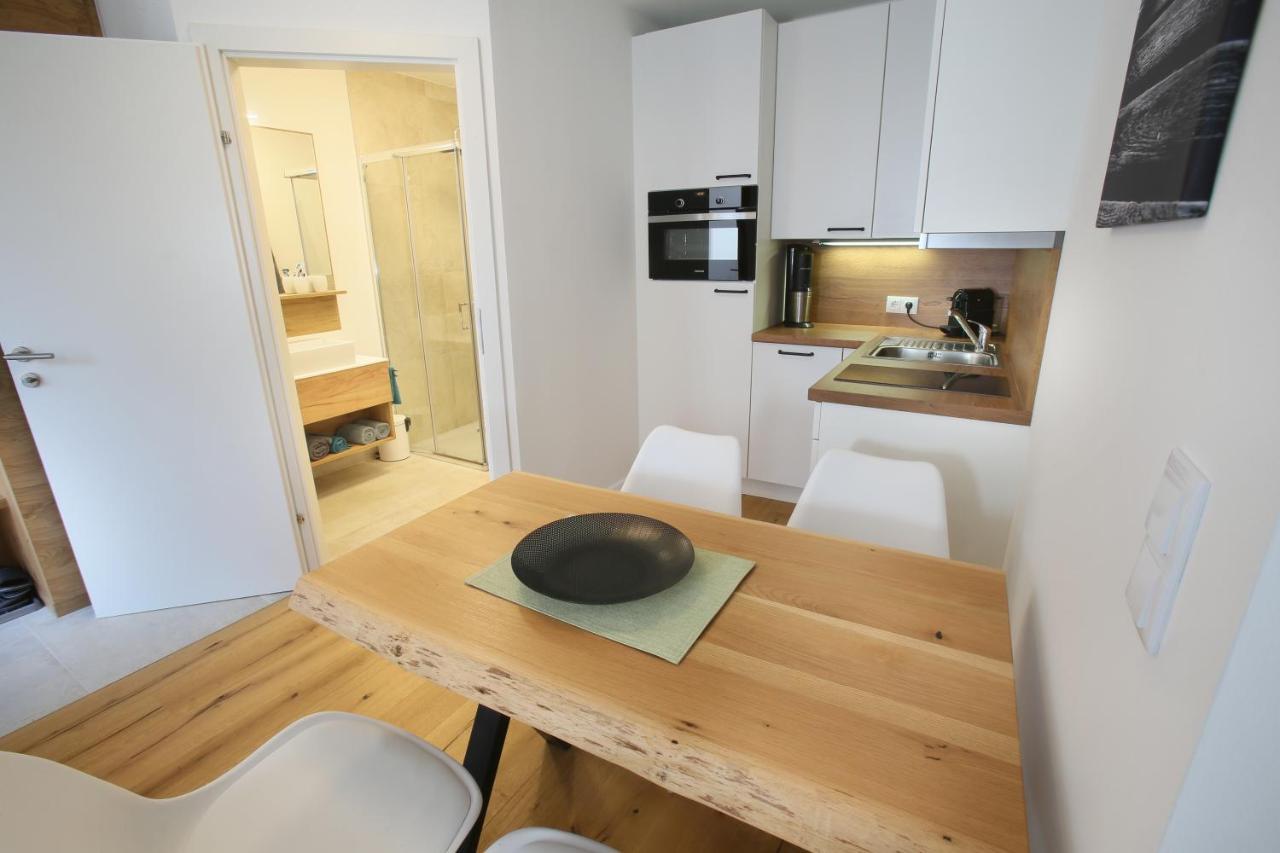 Apartments Freitag - H1 Winden am See Екстер'єр фото